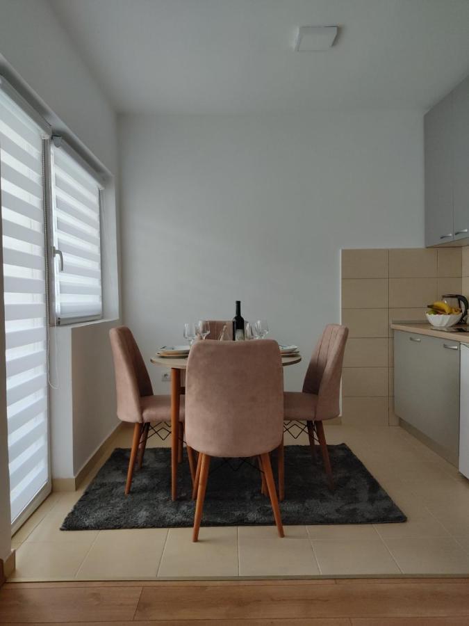 Apartman Andjela Плужине Экстерьер фото